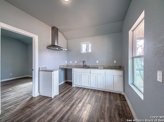 2nd image of 2630 Observation Dr Unit 2