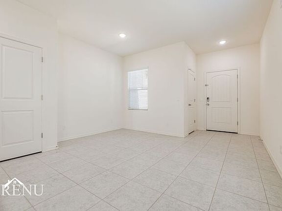 5th image of 35411 W San Capistrano Ave