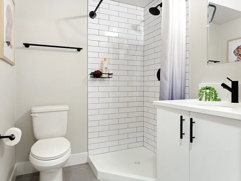 3830 N Jason St #6 — Photo 15