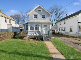 10 Columbus Ave, Edison, NJ 08817