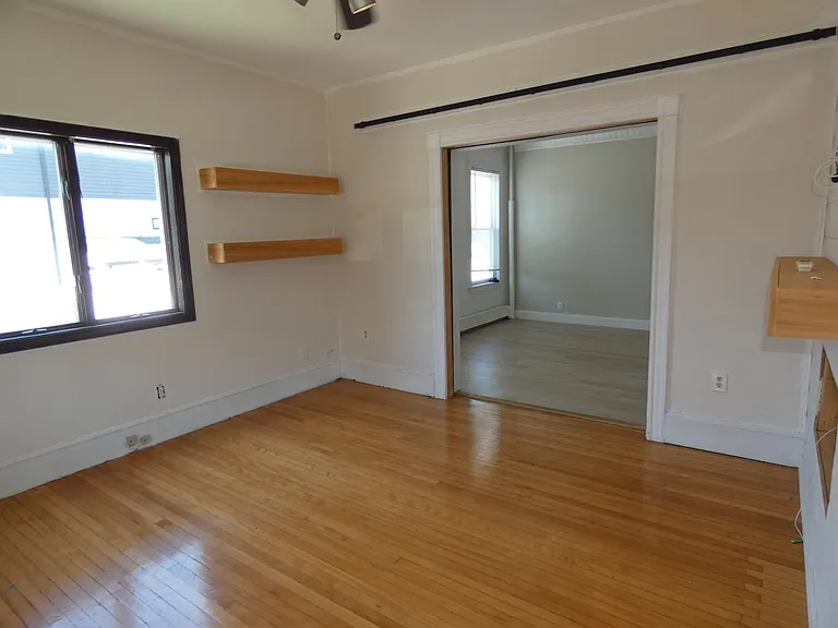 63 Emerald St #1 — Photo 4