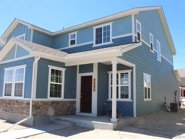 5231 Mountain Vista Hts — Photo 1