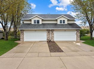 1781 Briarwood Ct, De Pere, WI 54115