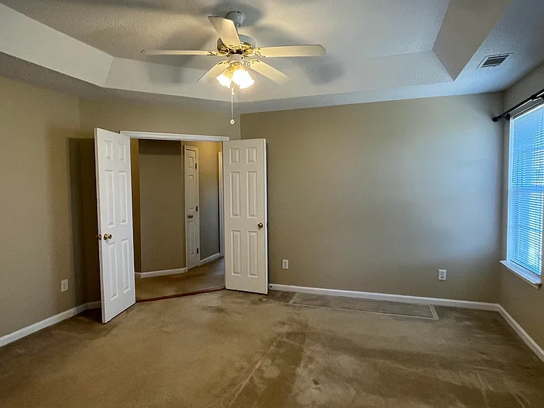 444 Madison St — Photo 18