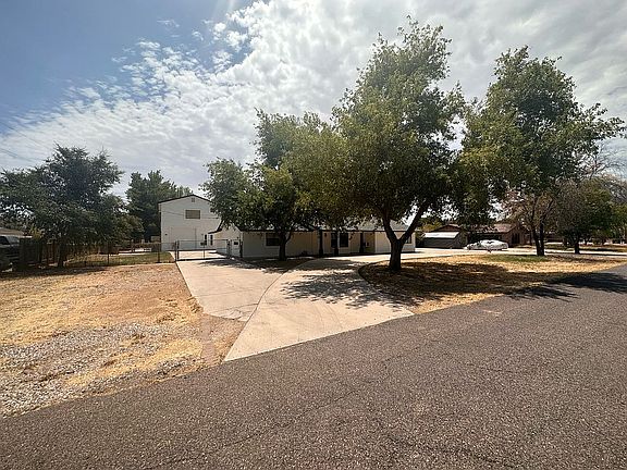 5th image of 18513 E Via De Arboles