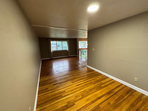 4th image of 1394 Seaton Ct