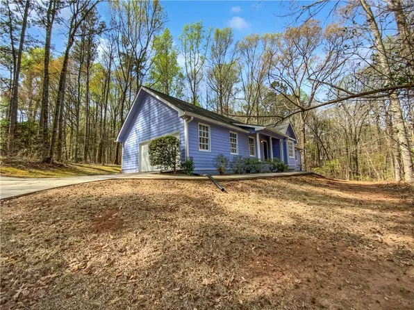 160 Benjamin Cir, Fayetteville, GA 30214