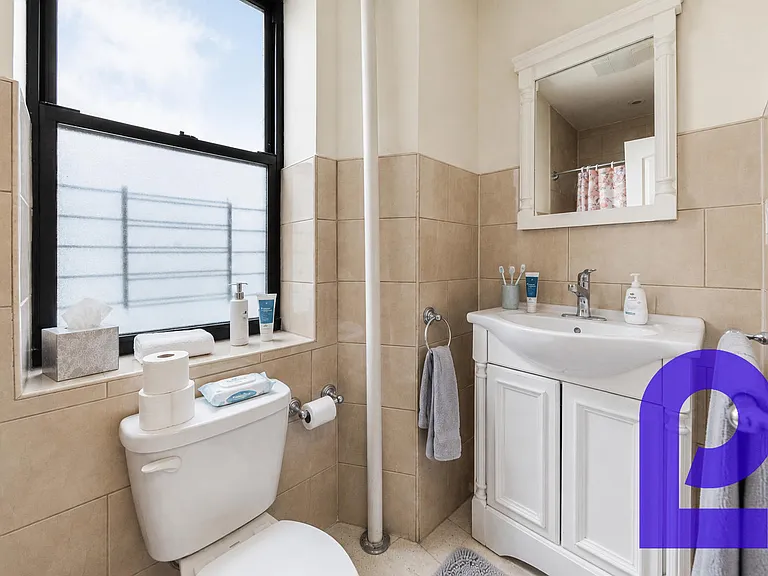 557 W 144th St #1C — Photo 5