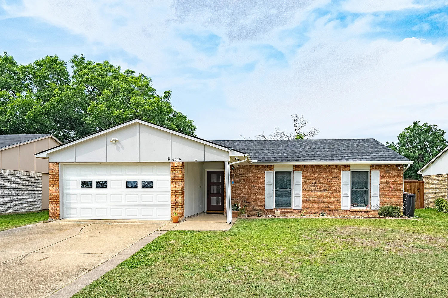 3 bed, 1519 sqft, $2,300 — Photo 1