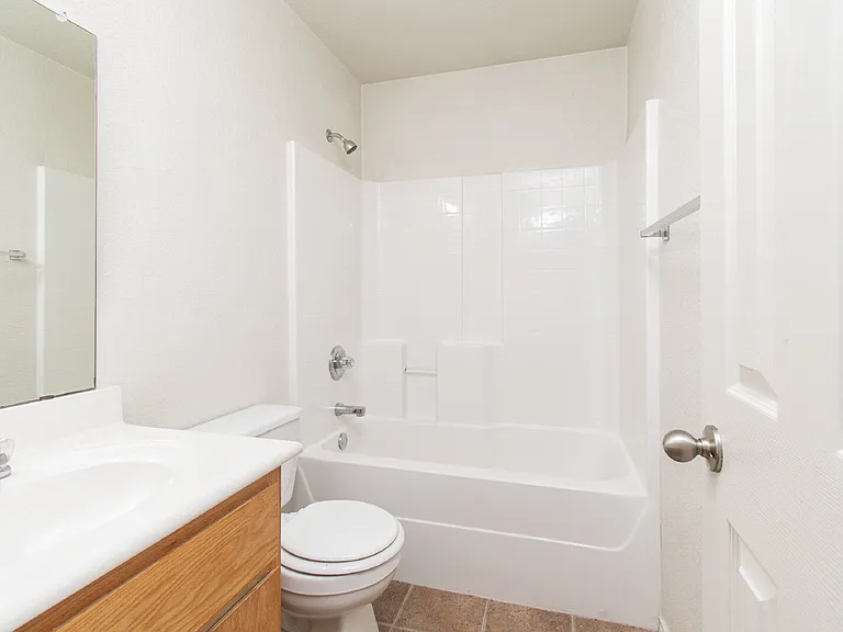 3902 Bolivar Dr — Photo 15