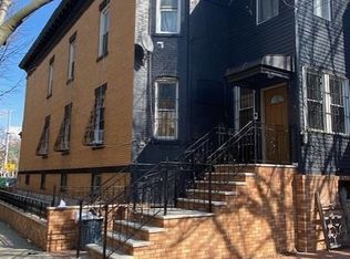 102 Dahill Rd, Brooklyn, NY 11218