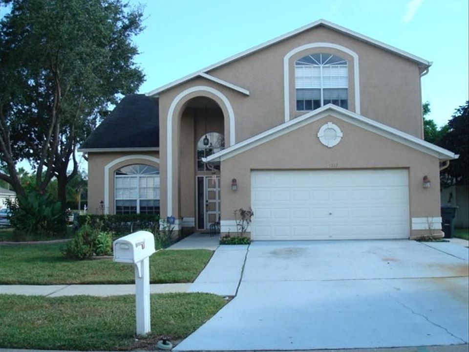 1st image of 11512 Whispering Hollow Dr