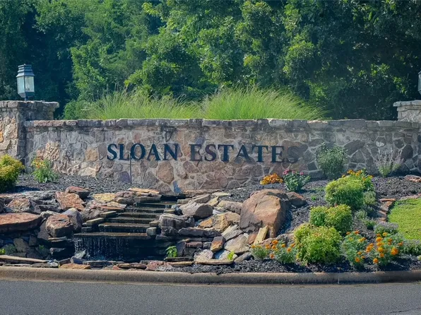 3195 N Blue Star Dr, Fayetteville, AR 72703