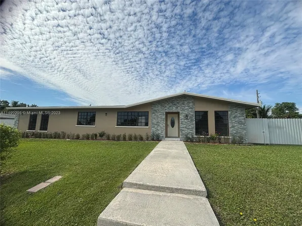 16230 SW 108th Ct, Miami, FL 33157