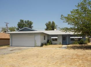 26552 Union St, Highland, CA 92346