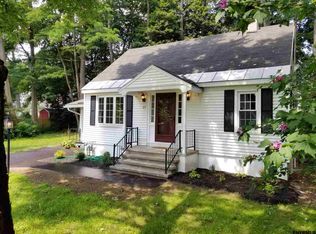 64 Shepard Ave, Schenectady, NY 12304