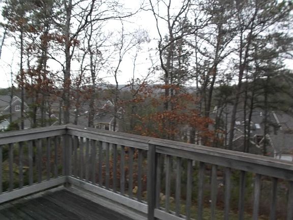 4th image of 11 Tilley Cres #11