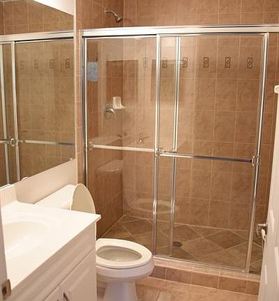 2nd image of 4041 Oak Landing Dr
