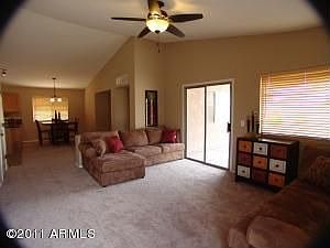 3rd image of 14 E Lupine Pl