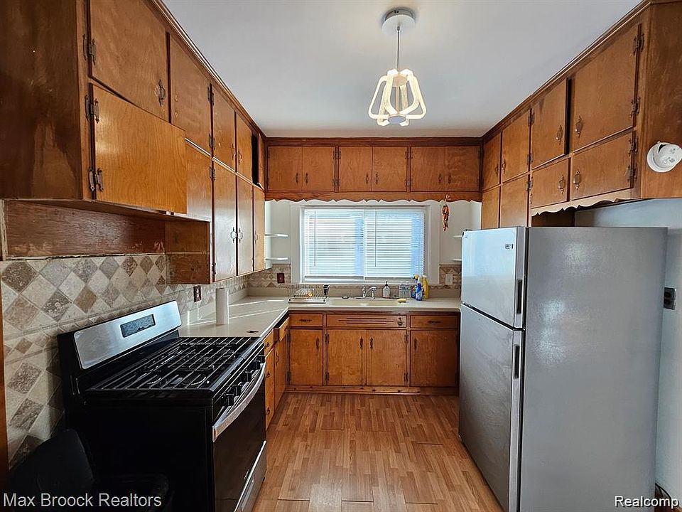 365 Voorheis St, photo 6