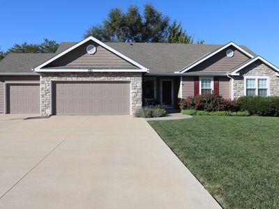 321 Blaze Blvd, Baldwin City, KS, 66006