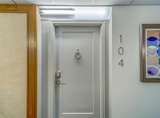 400 Island Way APT 104, Clearwater, FL 33767