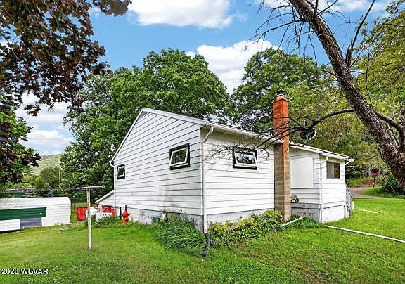 4th image of 8 Shelley Ln