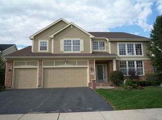 568 Crooked Stick Ct, Vernon Hills, IL 60061