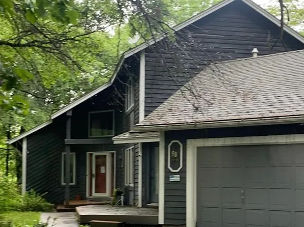 12581 Queens Way N, Stillwater, MN 55082