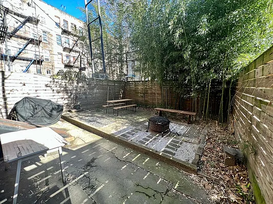 Rented by Highline Residential | media 6