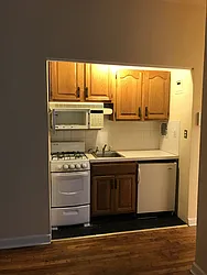 Rented by Salon Realty Corp