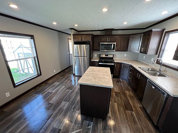 2nd image of 7580 Grant Dr #324