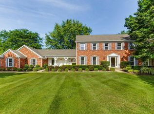 14 Champlain Rd, South Barrington, IL 60010