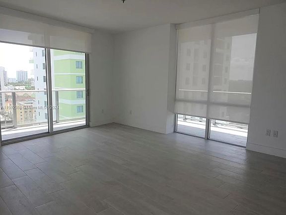 5th image of 1010 SW 2nd Ave Unit 1409