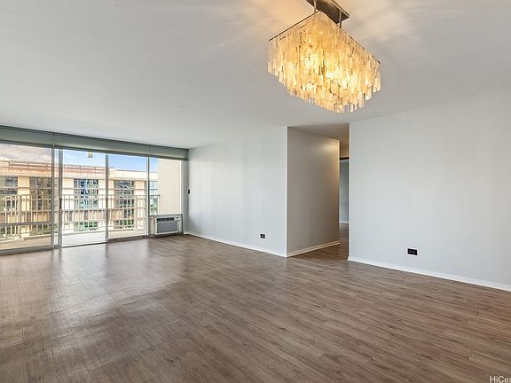 3rd image of 1350 Ala Moana Blvd APT 1010