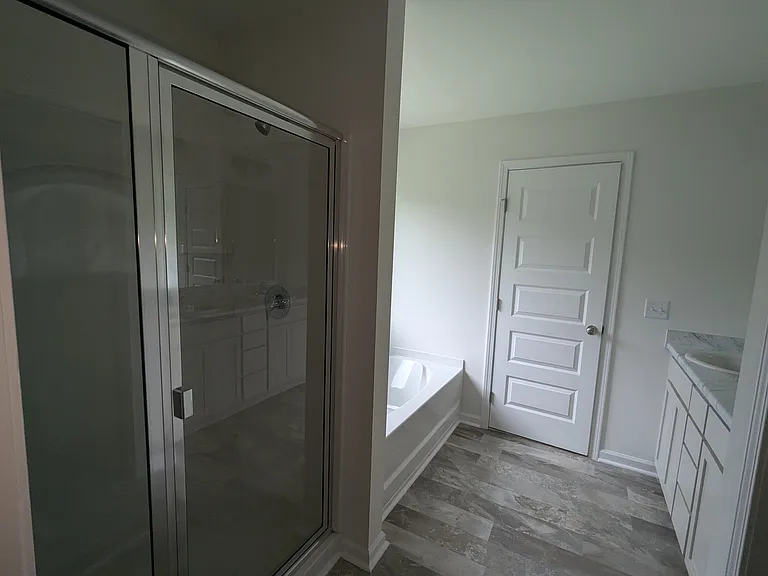 114 Alcove Ct — Photo 12