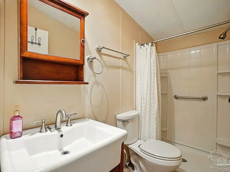 7880 Munson Hwy — Photo 20