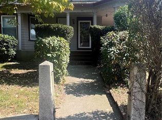 217 Rathbun St FLOOR 2, Woonsocket, RI 02895