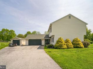 16 Main Lin Dr, Coatesville, PA 19320