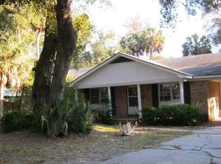 240 Forest Trl, Isle Of Palms, SC 29451