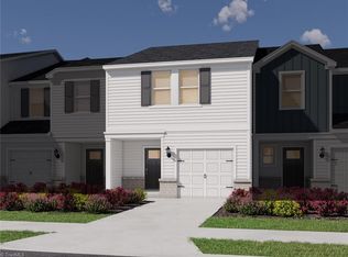 1034 Winding Spring Dr, Mebane, NC 27302