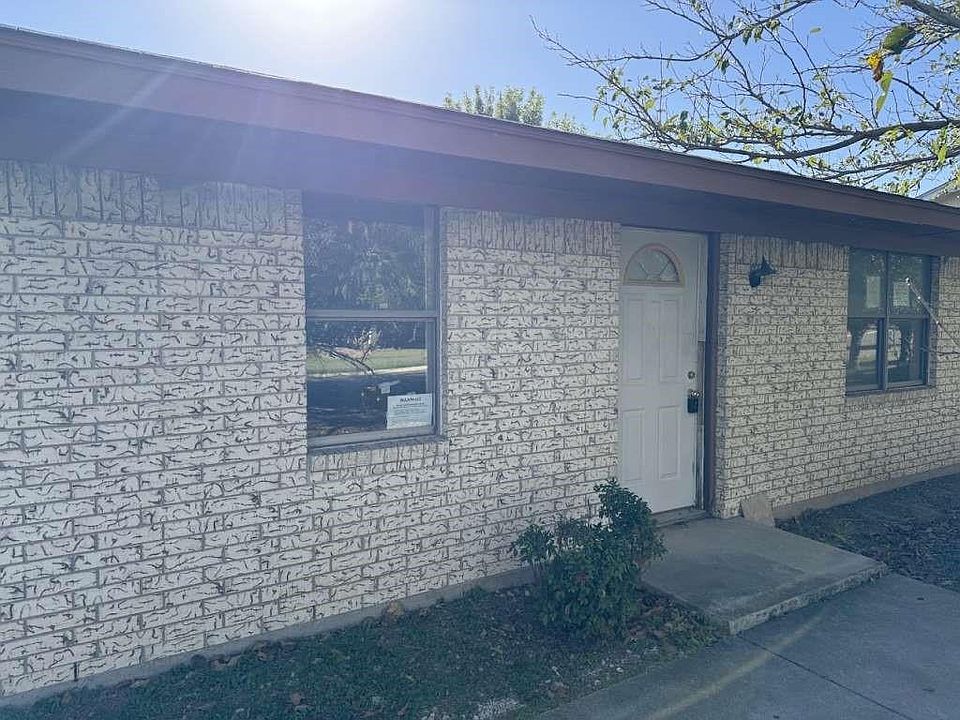 1st image of 4322 Brookdale Dr