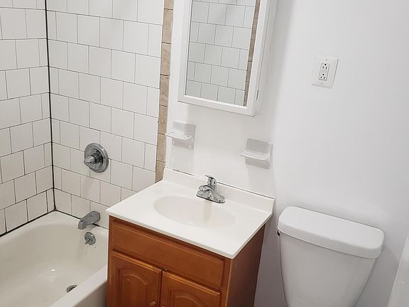 4th image of 93 William St #1A
