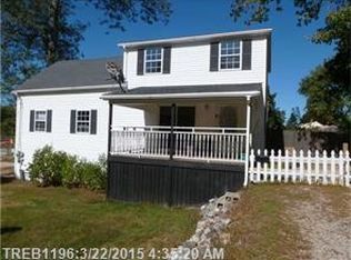 31 Judson St, Mechanic Falls, ME 04256