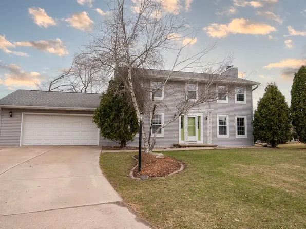 1280 Orchard Ct, Neenah, WI 54956
