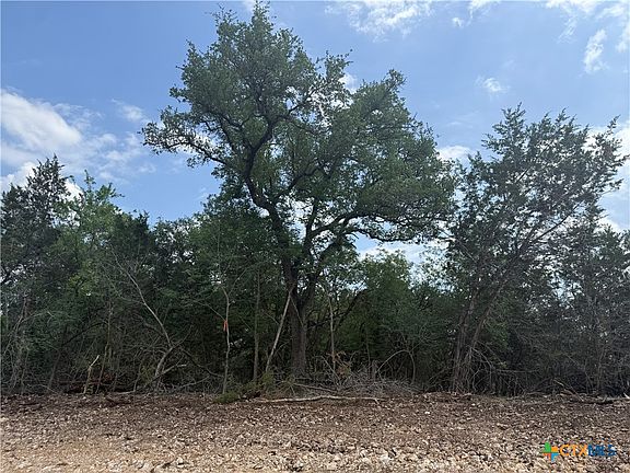 3rd image of 49 Juniper Rdg