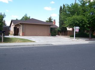 1546 Rhododendron Dr, Livermore, CA 94551