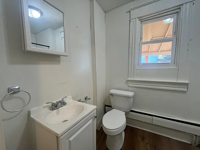 438 Ripple St #2 — Photo 9
