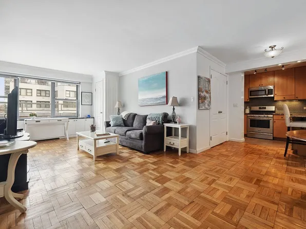 360 E 72nd St APT A1608, Manhattan, NY 10021
