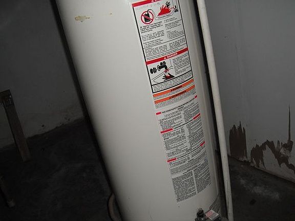 4th image of 2512 N 65th St